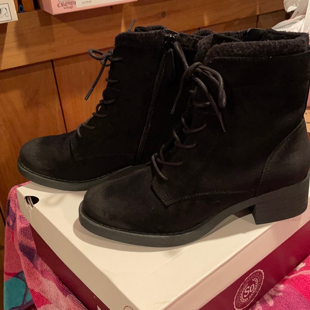 So New in Box Black Combat Boots